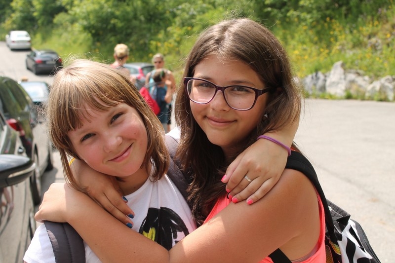 Village Camps International Summer Camp Leysin, Switzerland 2025-08-09 https://www.villagecamps.com/journals_admin/images/683-16-hike (4).jpg